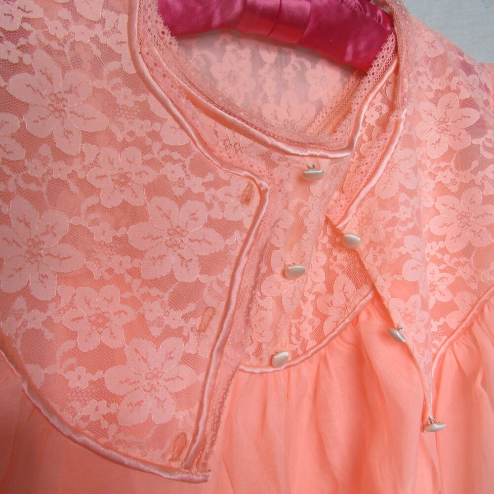 Peignor Set Gown Robe Salmon Pink Size Small Vintage Union Made Snowdon